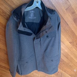 LL Bean snow jacket grey - XL but fits like XXL